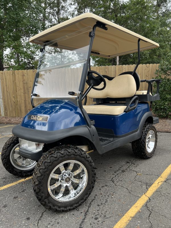 2012 Club Car Precedent electric (lifted) blue