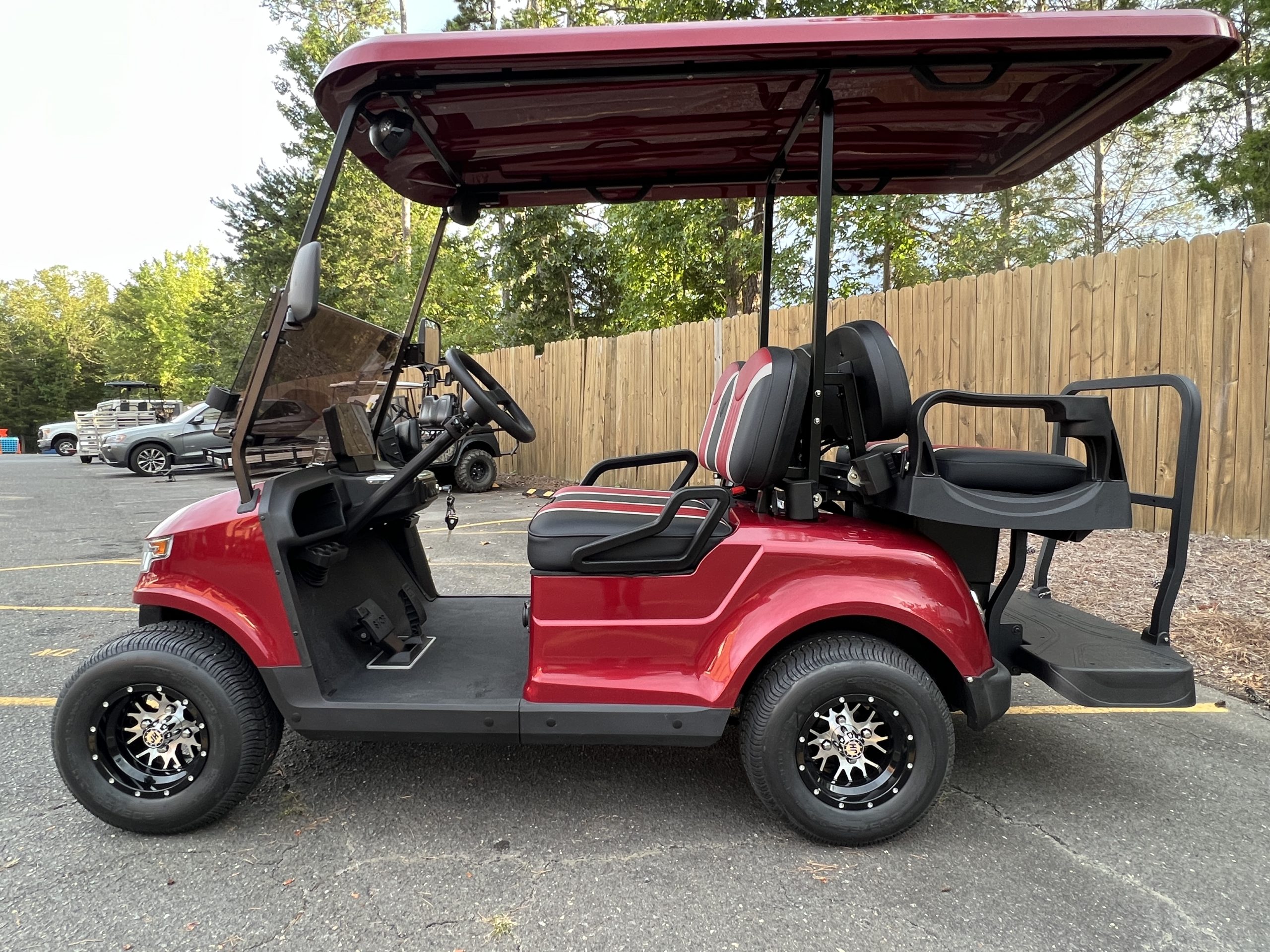 2023 STAR Capella 2+2 XP (Lithium) World Famous Golf Carts