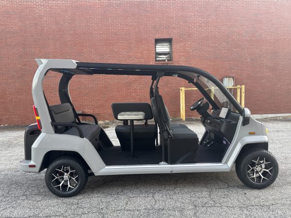 2025 Denago City Car (grey) - Image 4