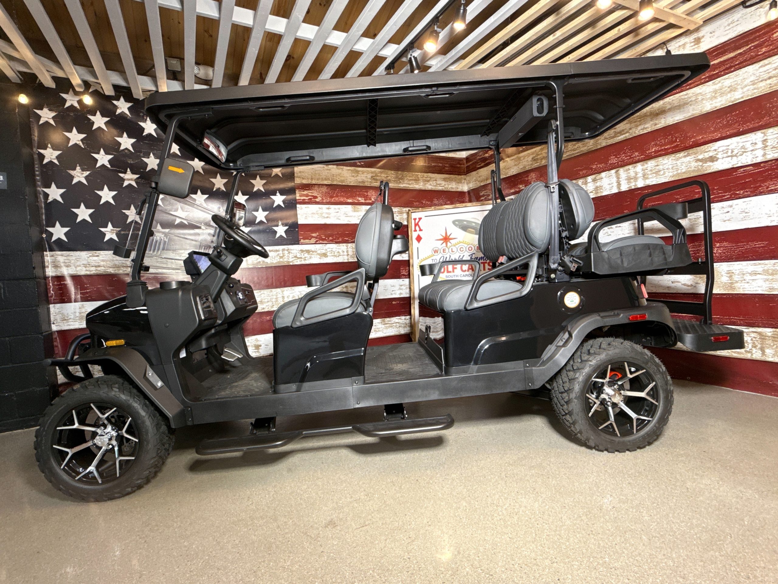 2025 Denago Rover XL6 (Lithium) Black - Image 3