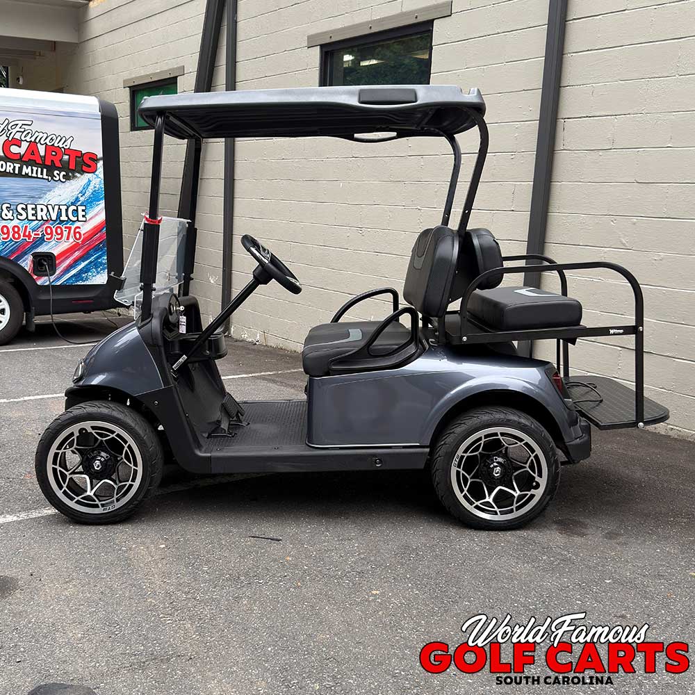 2018 EZGO RXV - Image 2