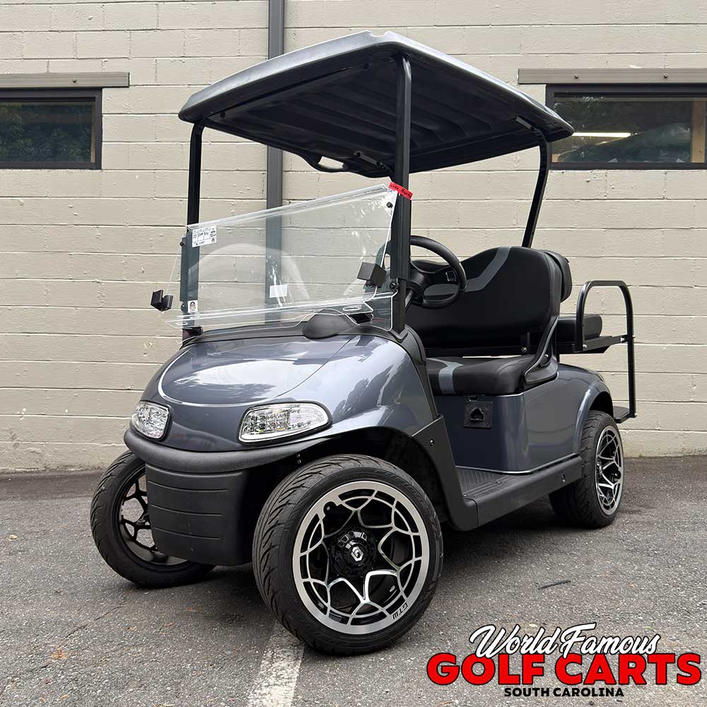 2018 EZGO RXV